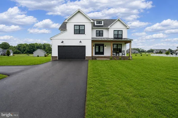 $685,000 | 119 Varick Trail, Hedgesville, WV 25427