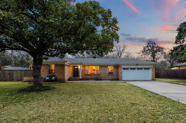 $485,000 | 504 Pittman Street, Richardson, TX 75081