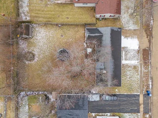 $245,000 | 422 Best Avenue, DeKalb, IL 60115