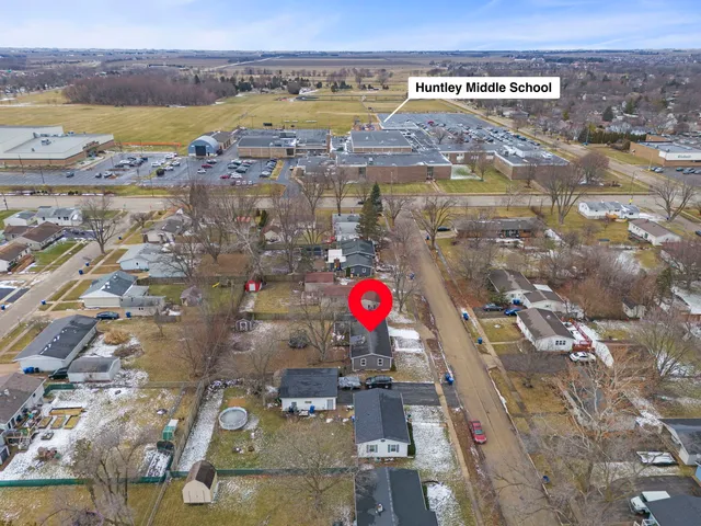 $245,000 | 422 Best Avenue, DeKalb, IL 60115