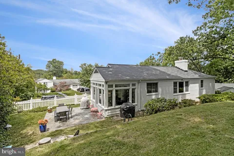 $1,300,000 | 7411 Wyndale Lane, Chevy Chase, MD 20815