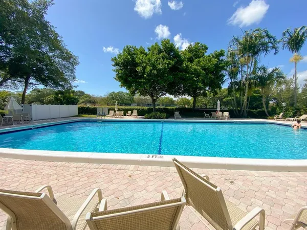 $2,150 | 2940 North Course Drive, Unit 104, Pompano Beach, FL 33069
