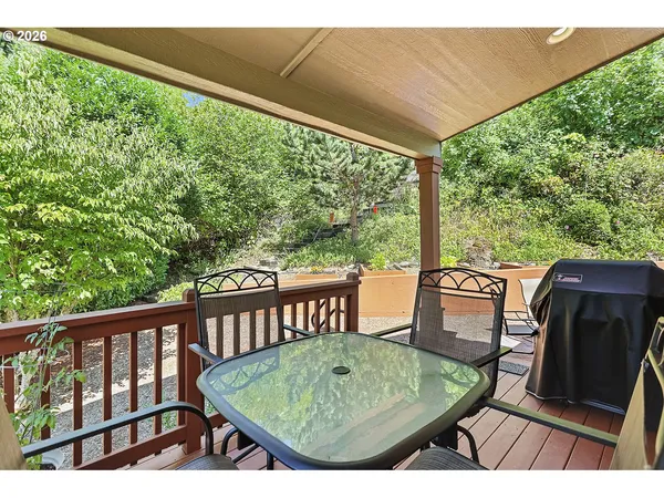 $599,000 | 1001 Northwest Kaspar Road, Stevenson, WA 98648