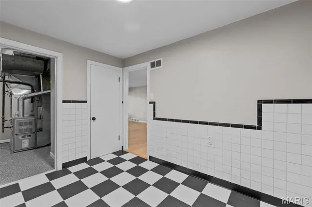 $318,000 | 7315 Ahern Avenue, University City, MO 63130