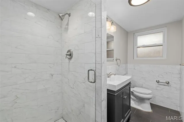 $318,000 | 7315 Ahern Avenue, University City, MO 63130