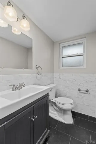 $318,000 | 7315 Ahern Avenue, University City, MO 63130