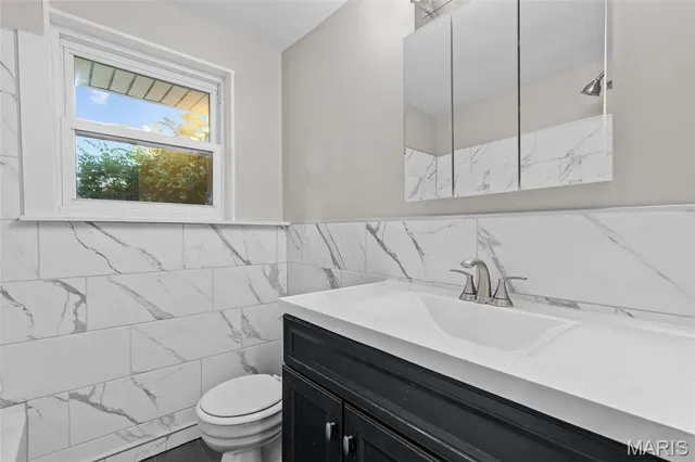 $318,000 | 7315 Ahern Avenue, University City, MO 63130