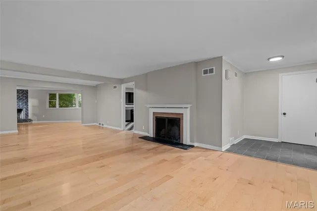 $318,000 | 7315 Ahern Avenue, University City, MO 63130