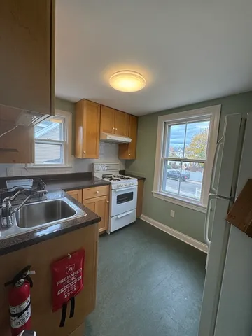 $1,950 | 38 Park Street, Unit B, Medford, MA 02155