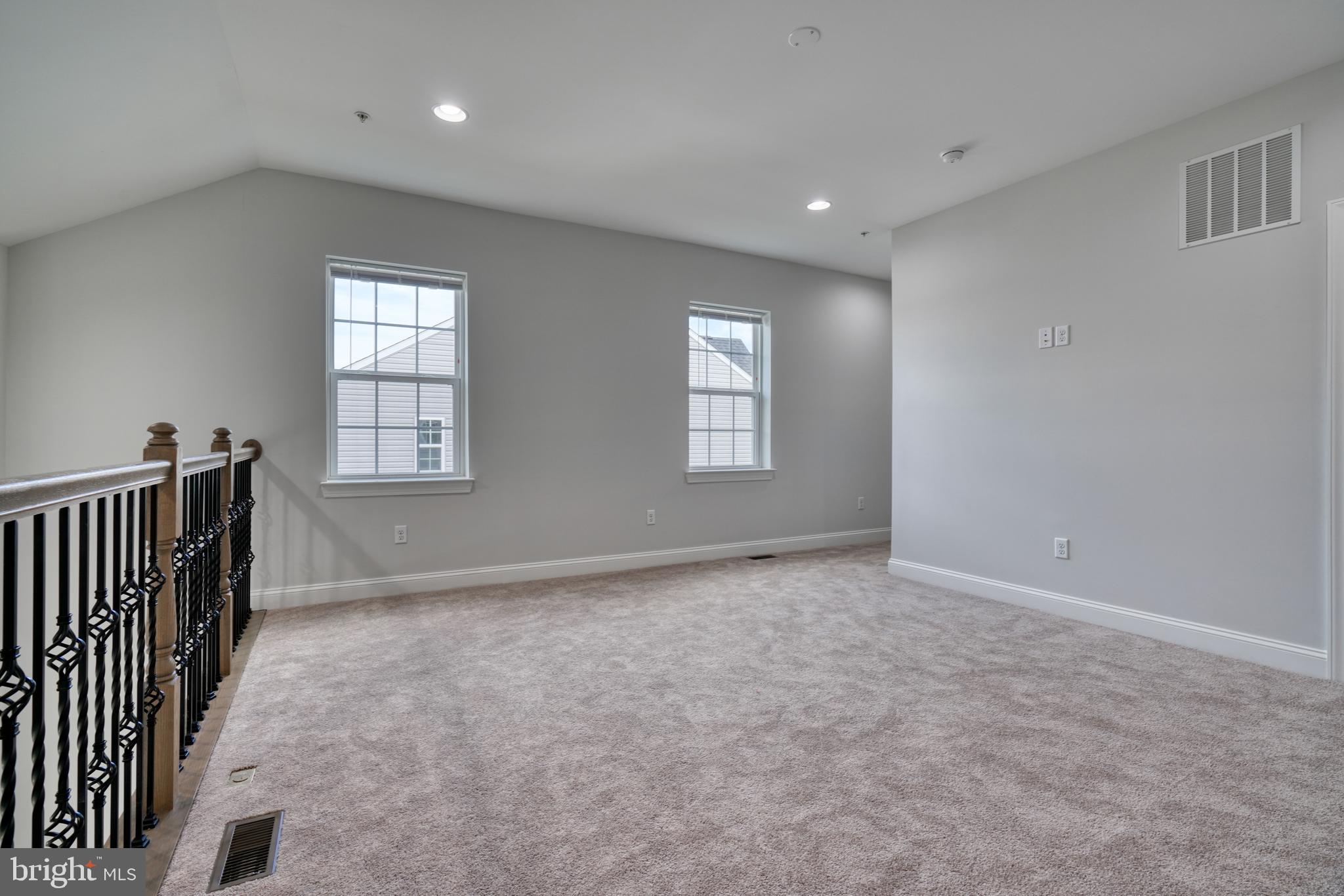 8615 Hines Circle Laurel, MD 20723 - Photo 37 of 68