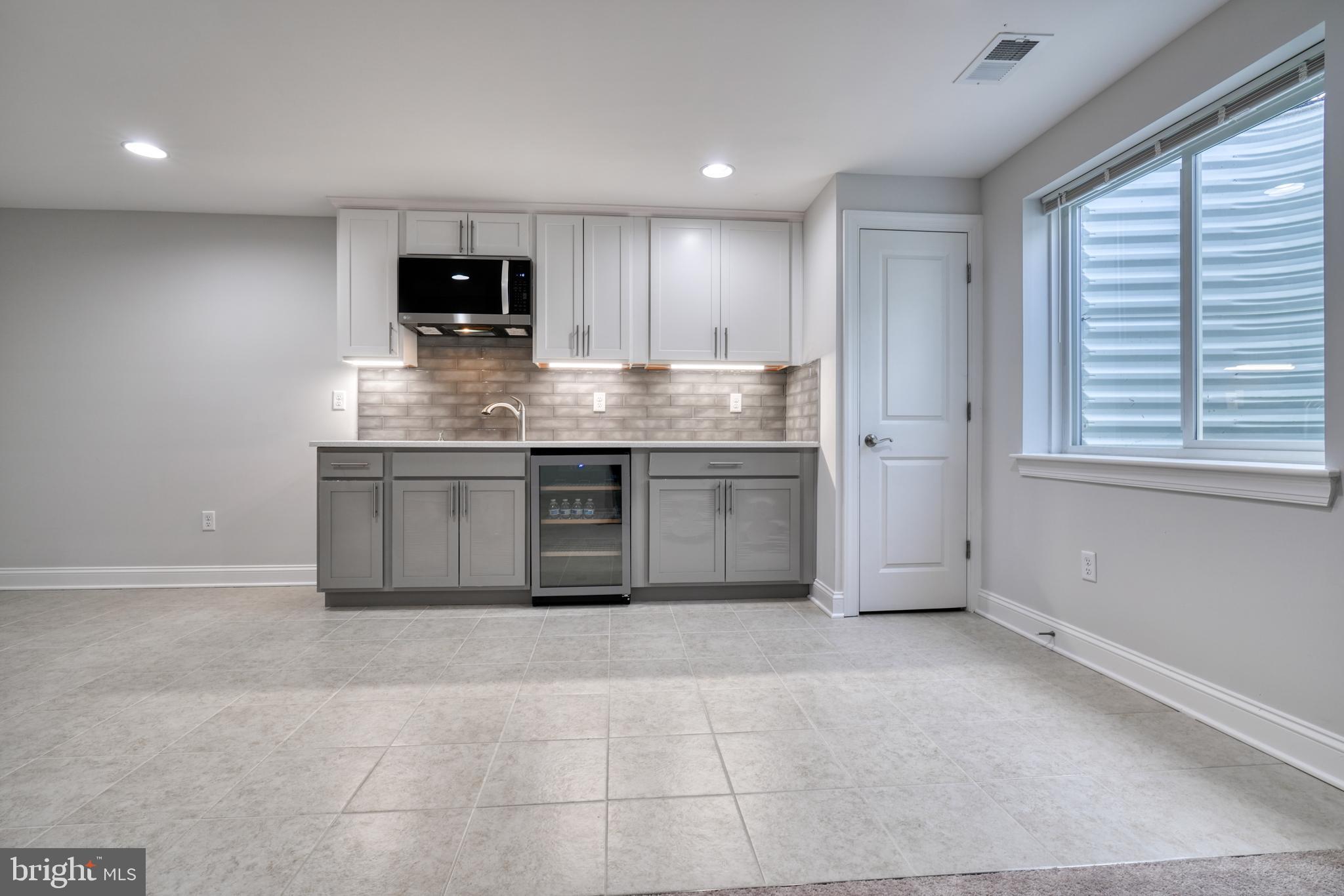 8615 Hines Circle Laurel, MD 20723 - Photo 56 of 68