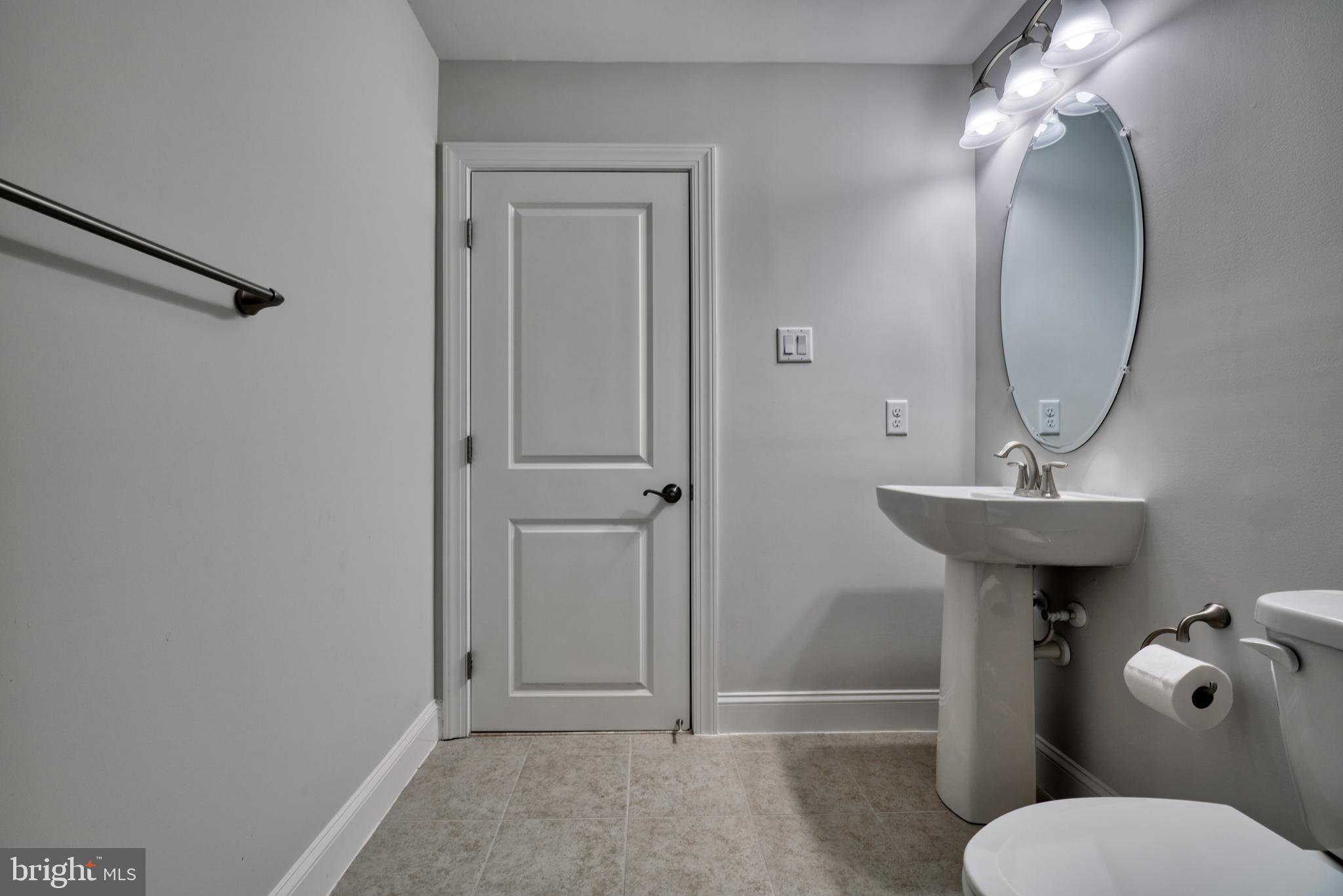 8615 Hines Circle Laurel, MD 20723 - Photo 63 of 68