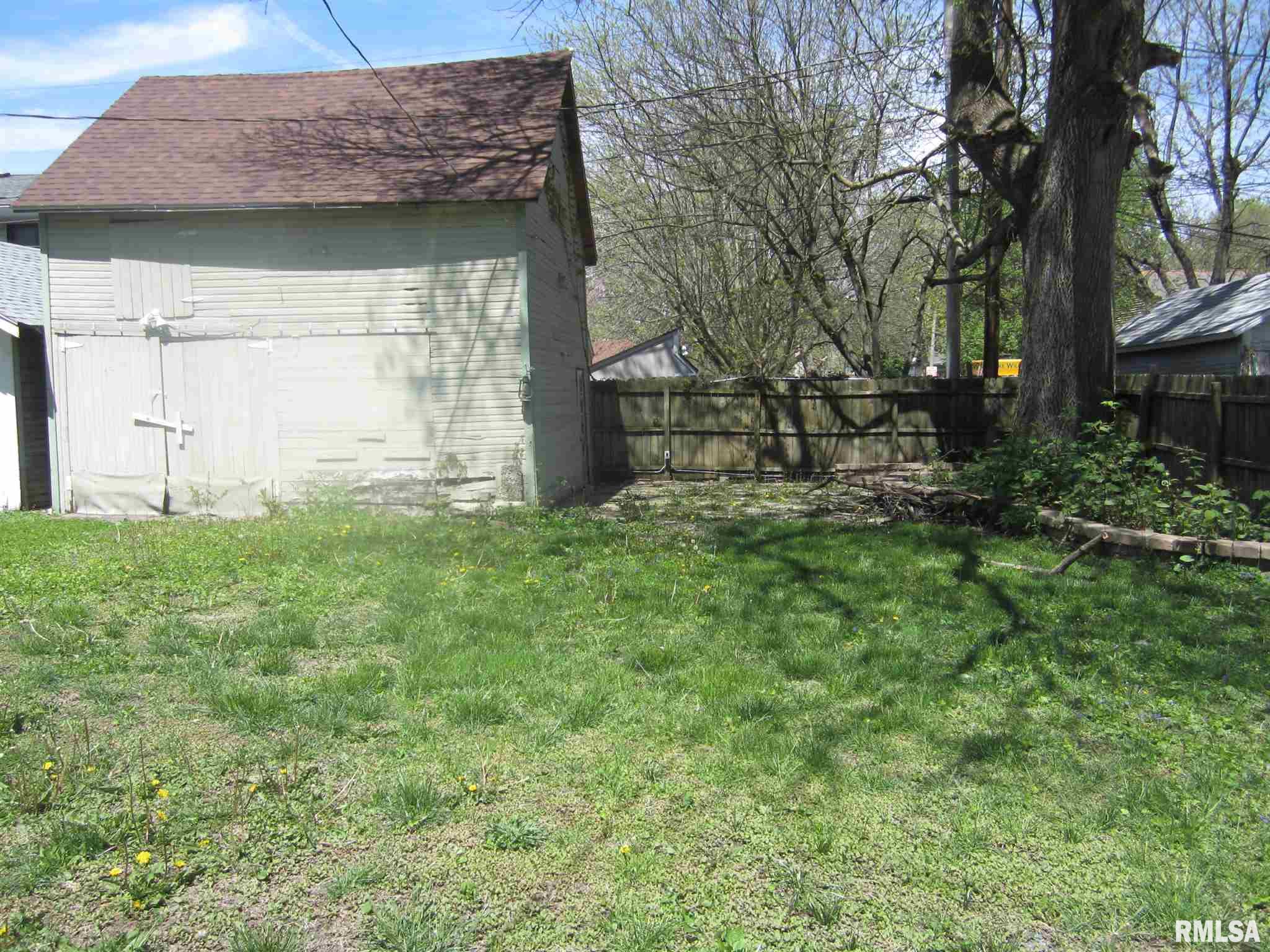 1117 West Edwards Street Springfield, IL 62704 - Photo 28 of 30 Gallery Image 28