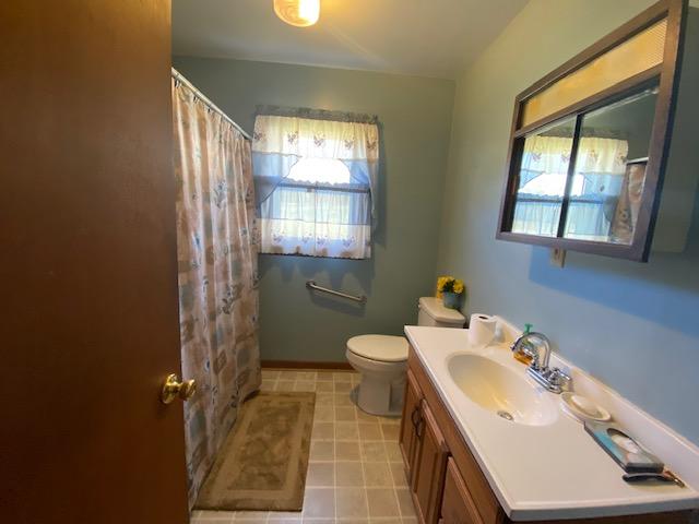2513 Jackson River Road Covington, VA 24426 - Photo 9 of 20 IMG_3322