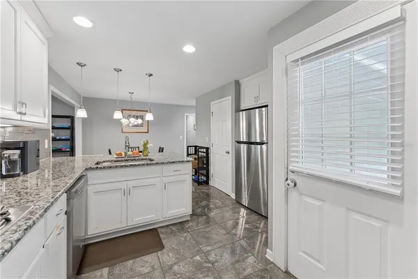 $379,900 | 948 Creekdale Drive, Clarkston, GA 30021