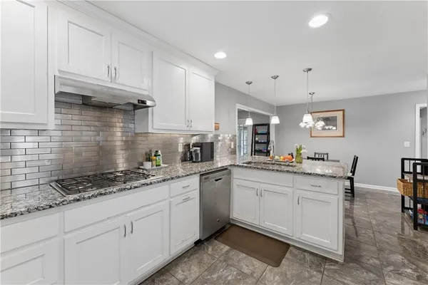 $379,900 | 948 Creekdale Drive, Clarkston, GA 30021
