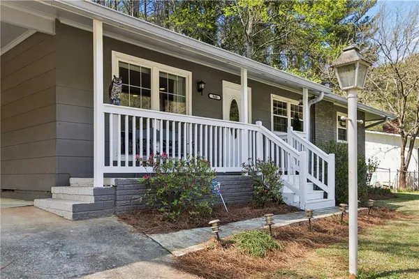 $379,900 | 948 Creekdale Drive, Clarkston, GA 30021