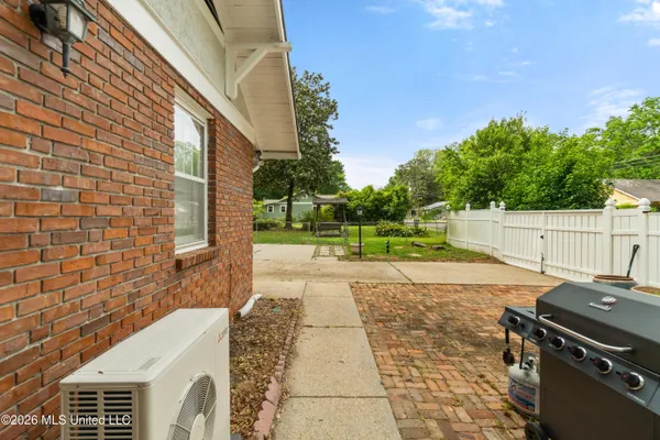$299,500 | 608 Concart Street, Hattiesburg, MS 39401