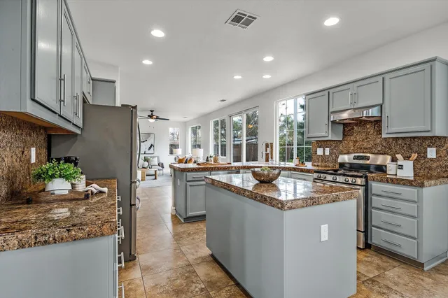 $785,000 | 4726 Dandelion Loop, Tracy, CA 95377