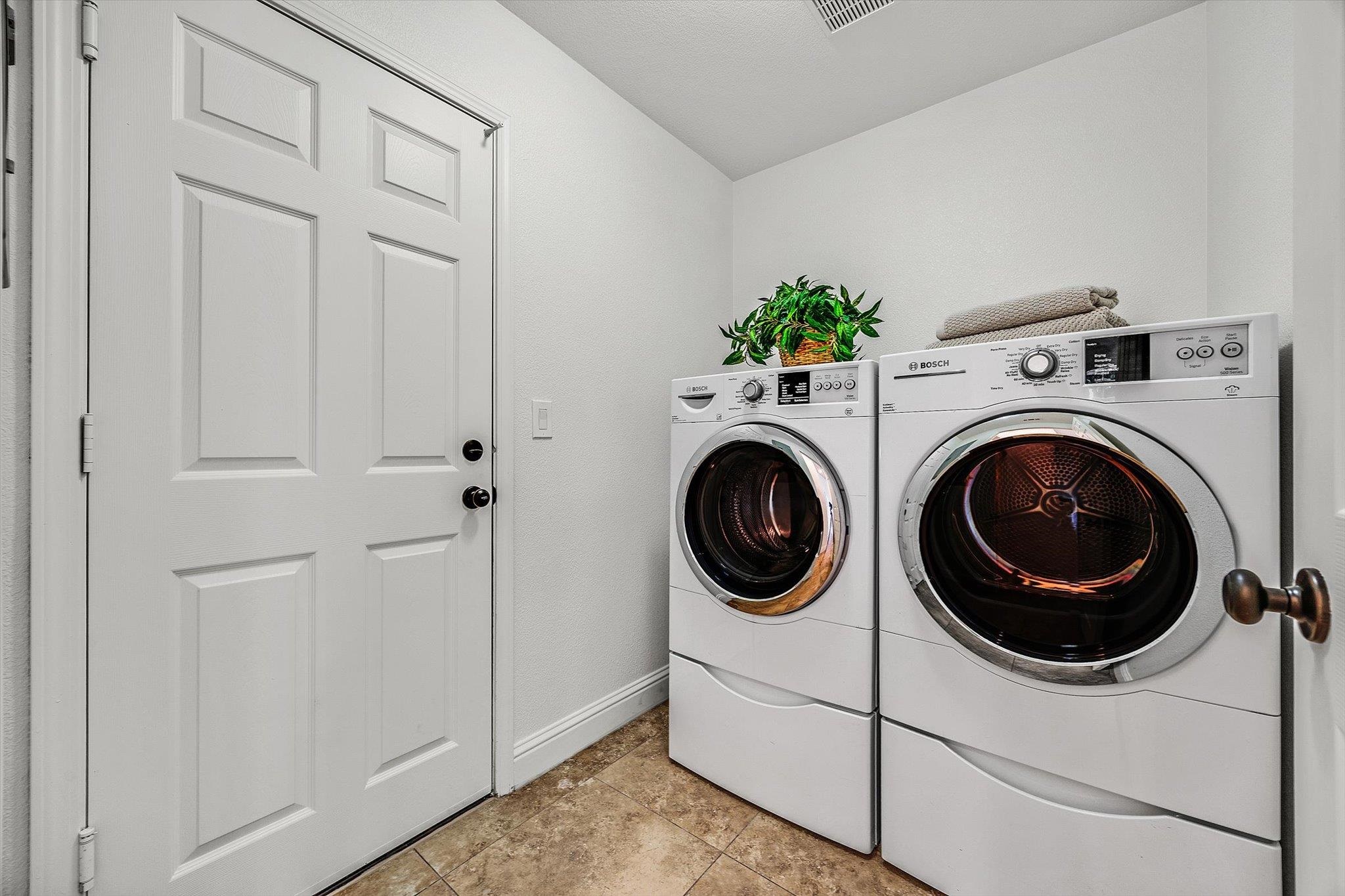 4726 Dandelion Loop Tracy, CA 95377 - Photo 33 of 56