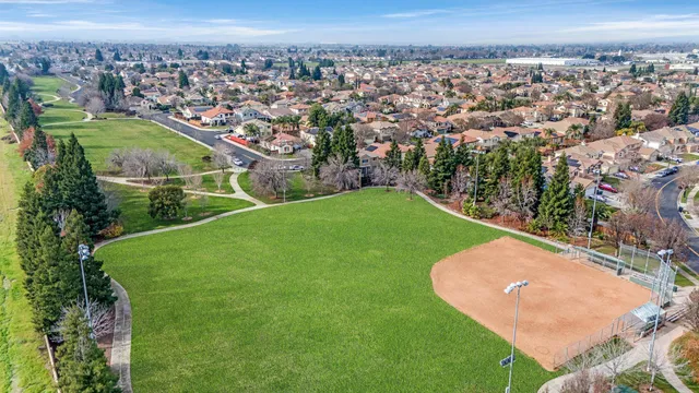 $785,000 | 4726 Dandelion Loop, Tracy, CA 95377