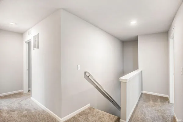 $429,900 | 52118 Olympus Pass, Granger, IN 46530