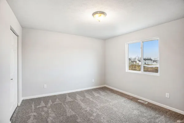 $429,900 | 52118 Olympus Pass, Granger, IN 46530
