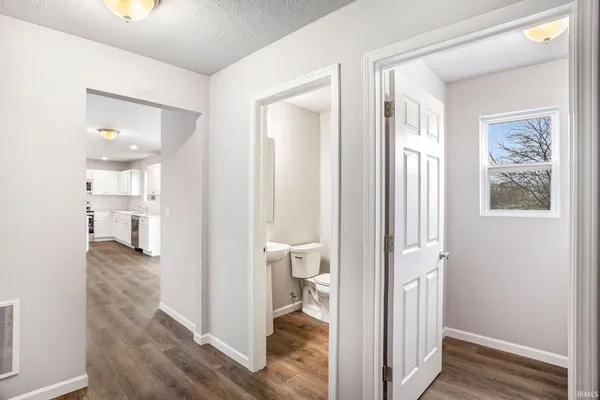 $429,900 | 52118 Olympus Pass, Granger, IN 46530