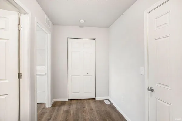 $429,900 | 52118 Olympus Pass, Granger, IN 46530