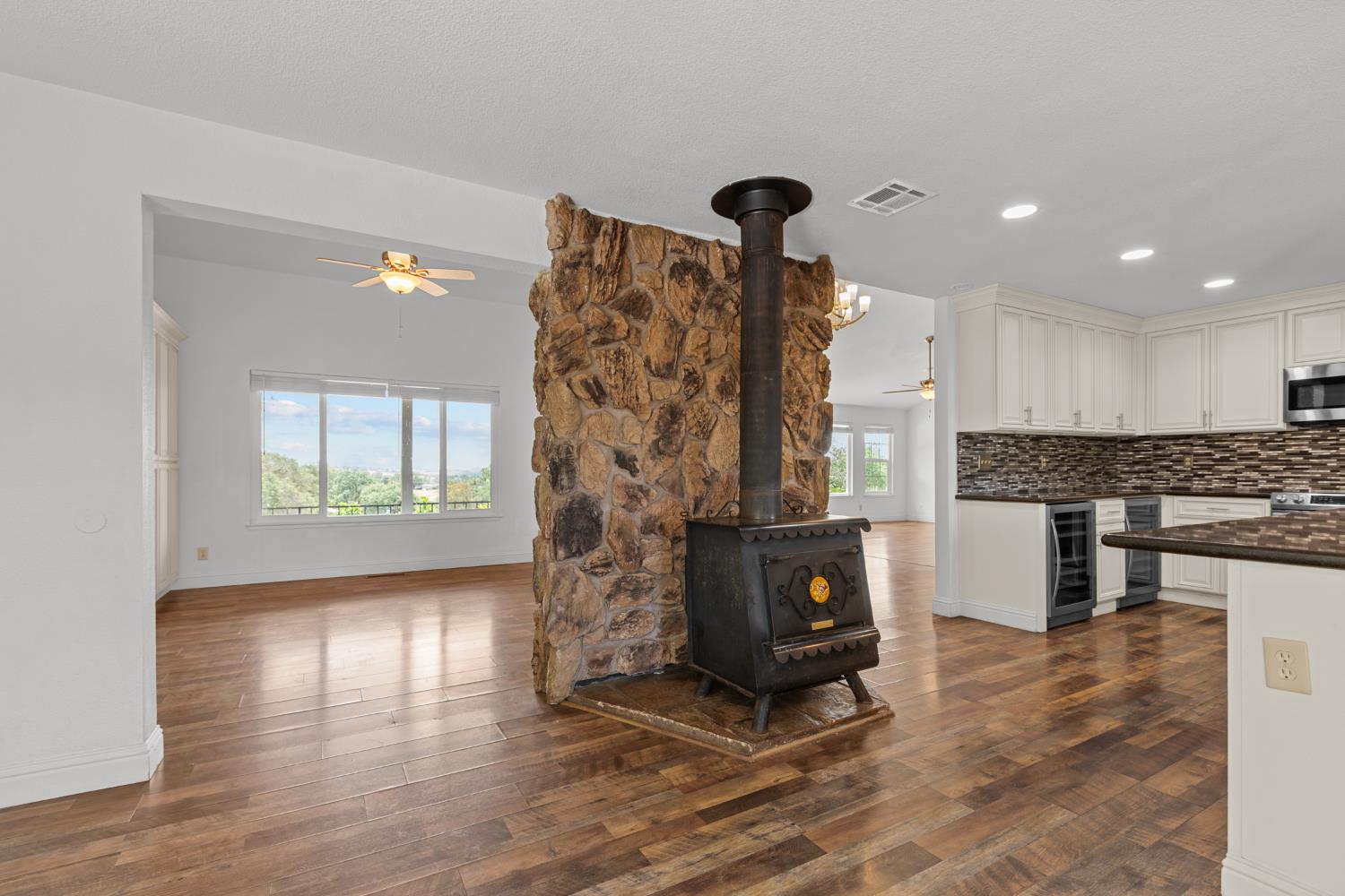 8310 Crotty Way Valley Springs, CA 95252 - Photo 22 of 61