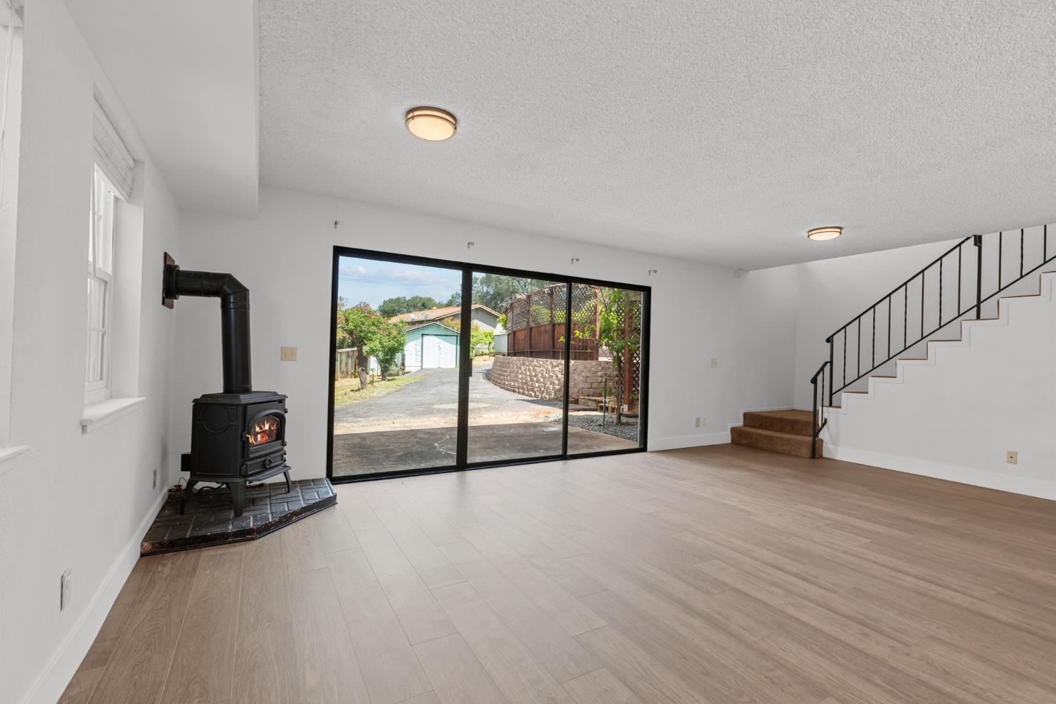 8310 Crotty Way Valley Springs, CA 95252 - Photo 36 of 61