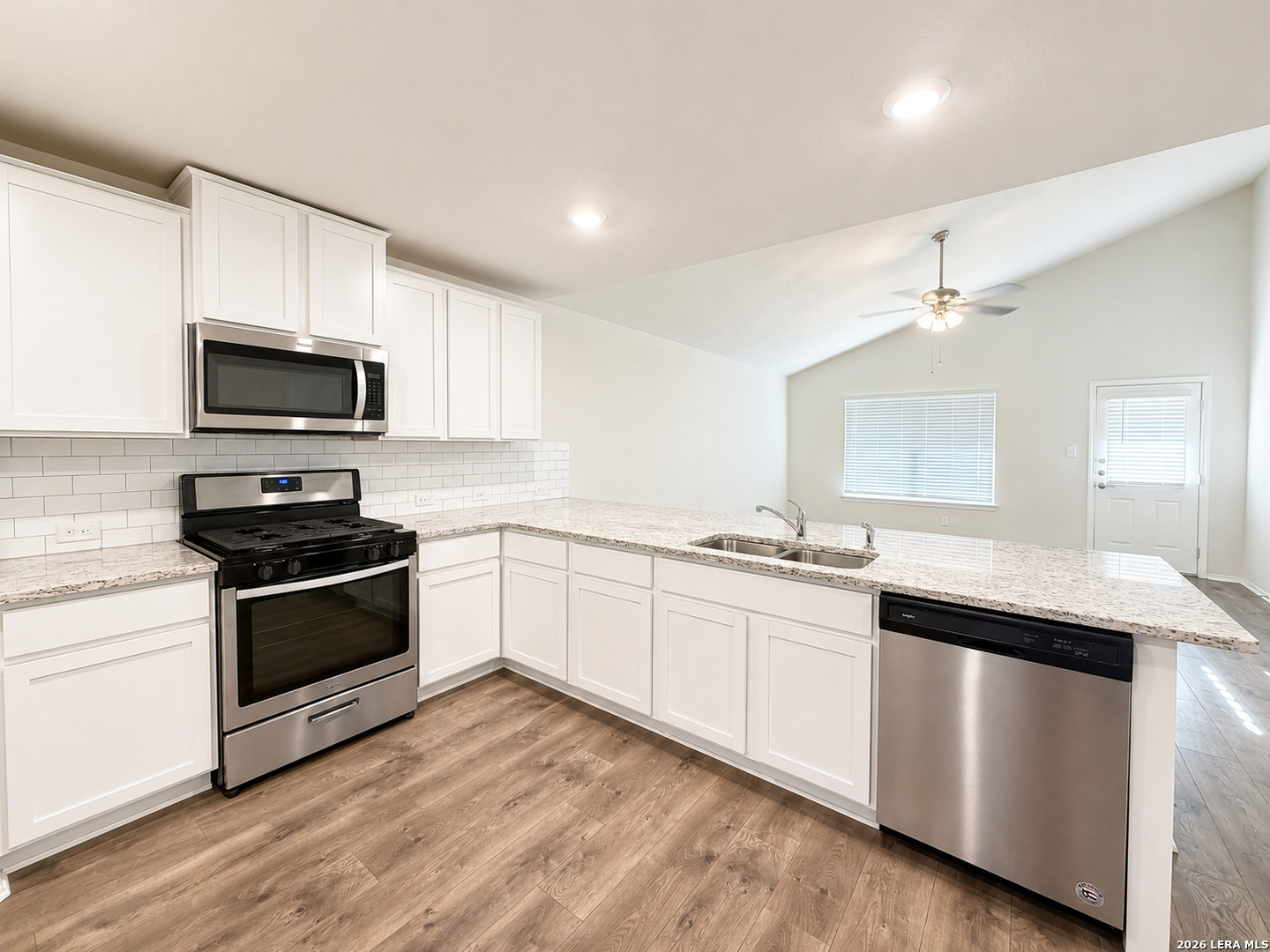 29529 Spring Copper Bulverde, TX 78163 - Photo 7 of 40 Gallery Image 7