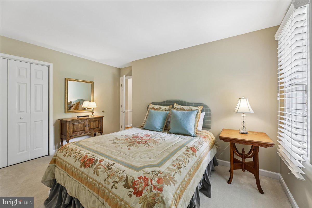 2520 Penny Royal Lane Reston, VA 20191 - Photo 21 of 40
