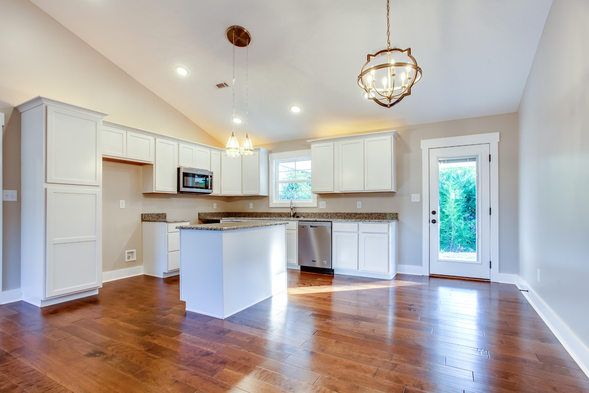 5903 Whisper Ridge Lane Corryton, TN 37721 - Photo 8 of 31 Gallery Image 8