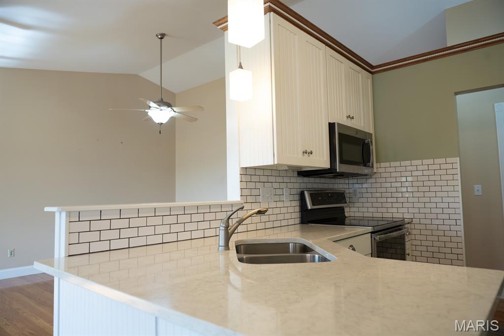 4947 South Point Road Washington, MO 63090 - Photo 7 of 72