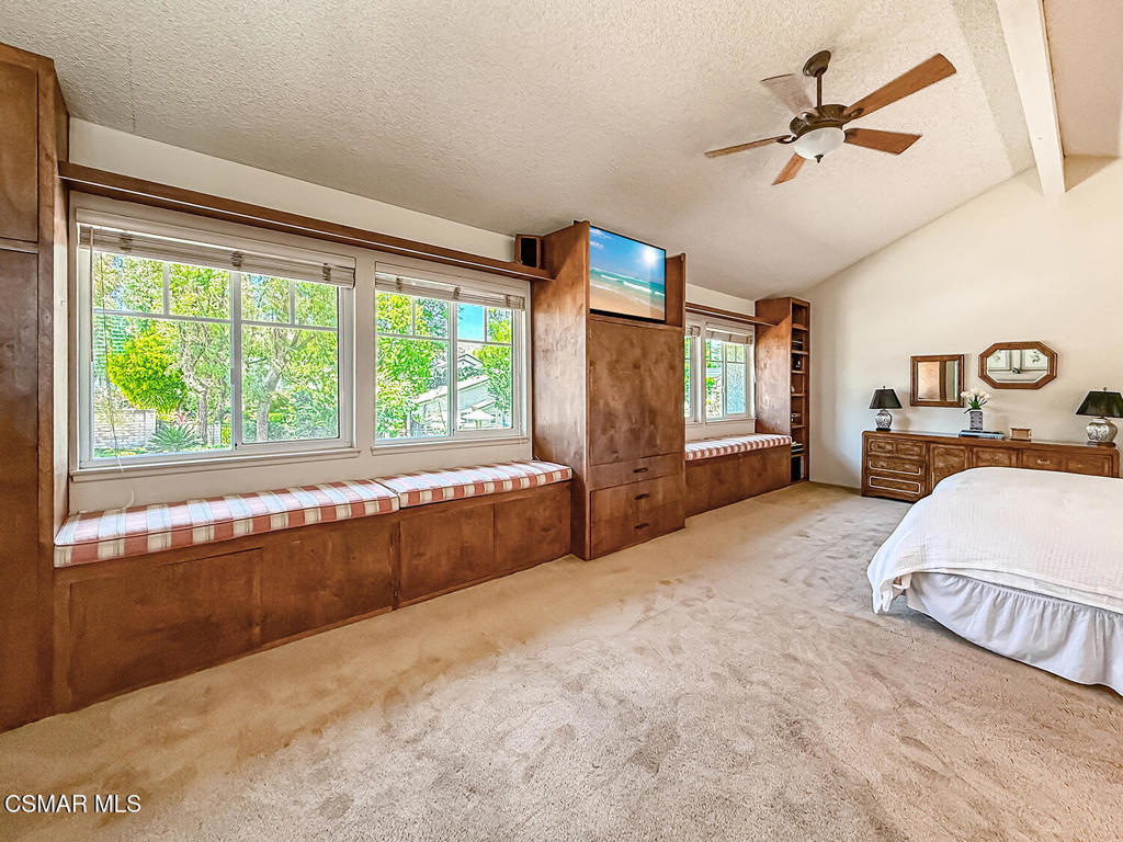3029 Bianca Circle Simi Valley, CA 93063 - Photo 48 of 72