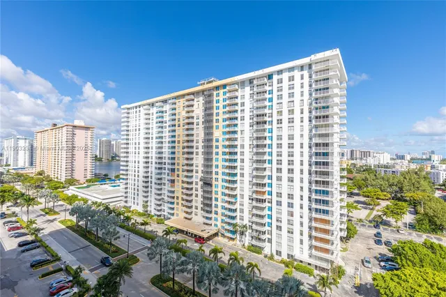 $2,900 | 230 174th Street, Unit 1407, Sunny Isles Beach, FL 33160