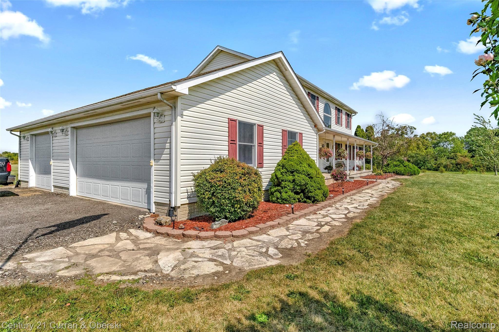 3081 Post Road Newport, MI 48166 - Photo 3 of 63 03.jpg