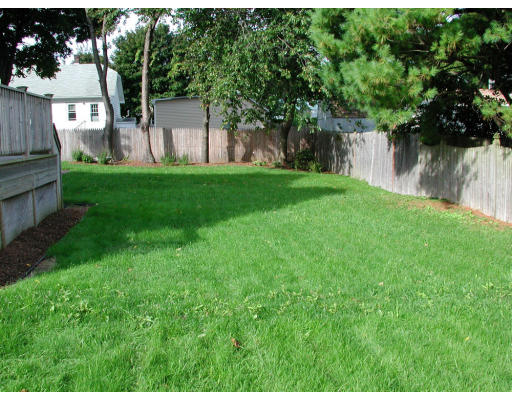 27 Nickerson Road, Unit 1 Peabody, MA 01960 - Photo 9 of 9 Gallery Image 9