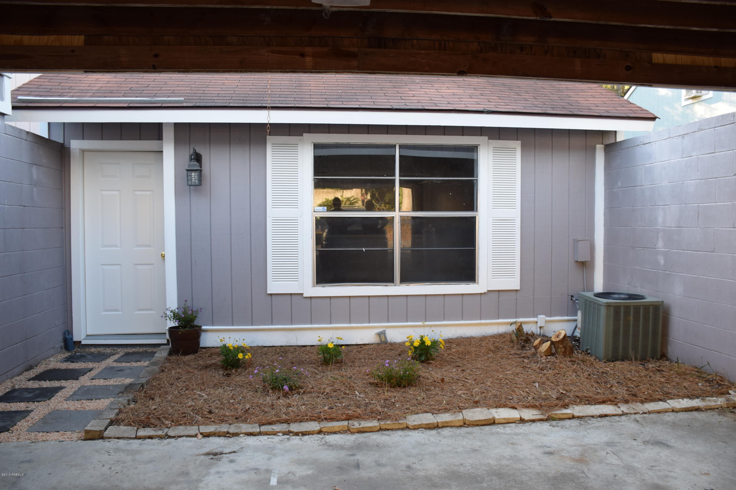 900 State Rd S-7-297, Unit H6 Beaufort, SC 29902 - Photo 1 of 11 DSC_0002