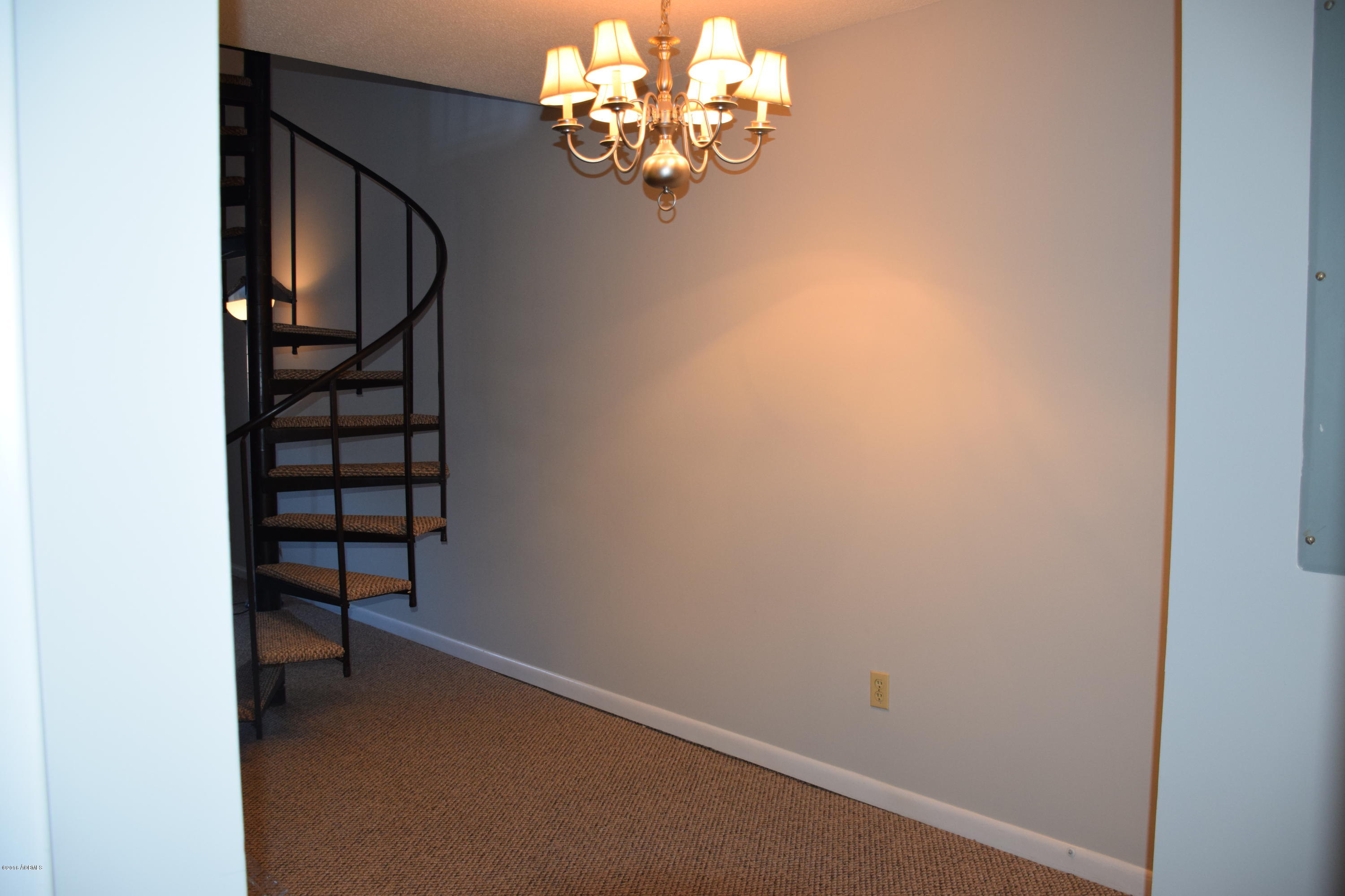 900 State Rd S-7-297, Unit H6 Beaufort, SC 29902 - Photo 11 of 11 DSC_0011