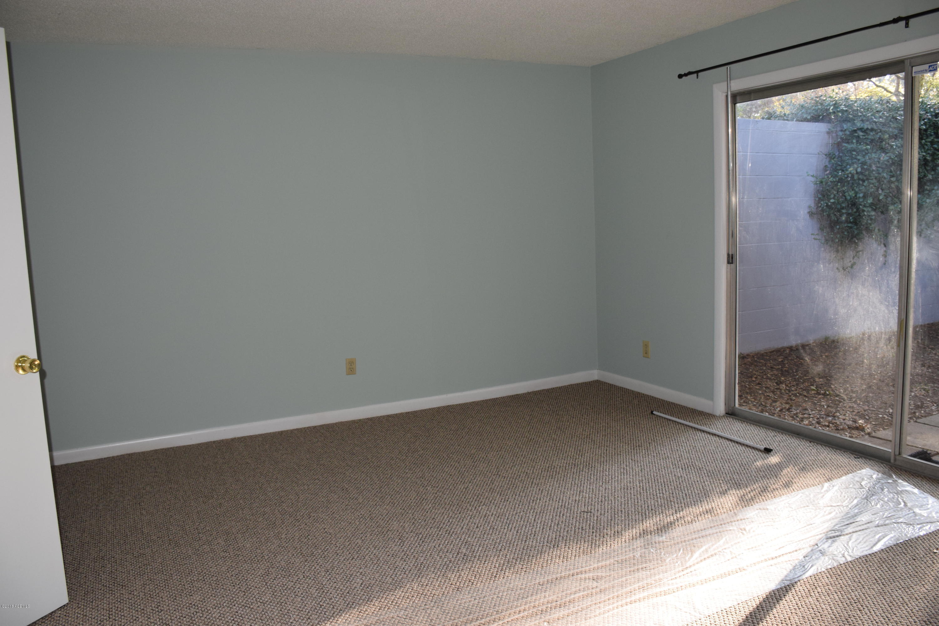 900 State Rd S-7-297, Unit H6 Beaufort, SC 29902 - Photo 9 of 11 DSC_0009