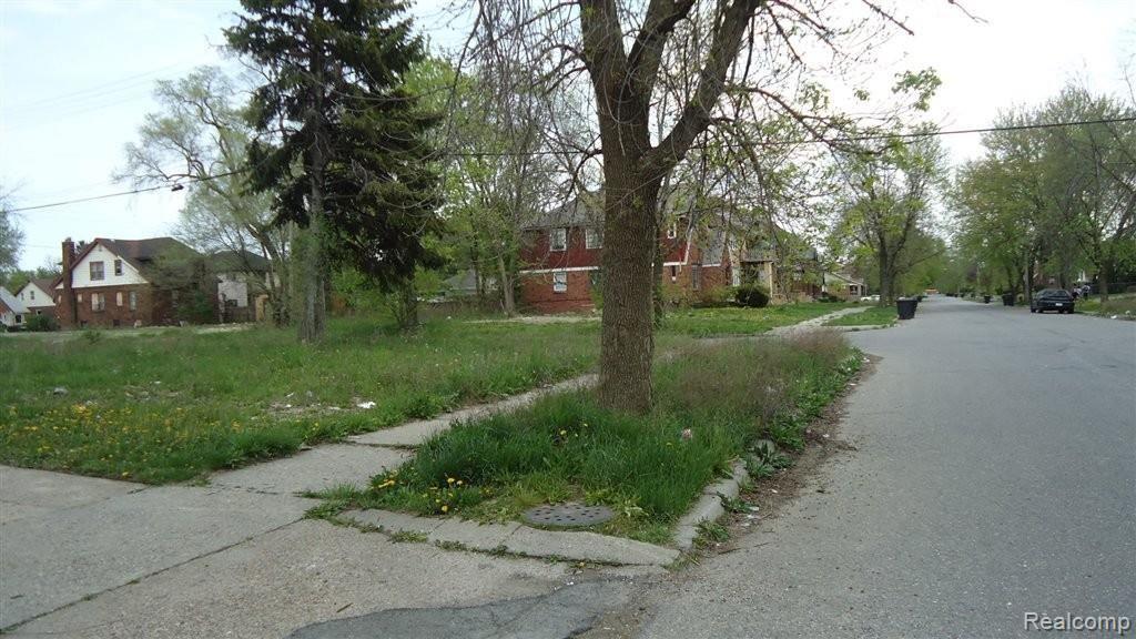 4810 Nottingham Road Detroit, MI 48224 - Photo 3 of 4 STREET.JPG
