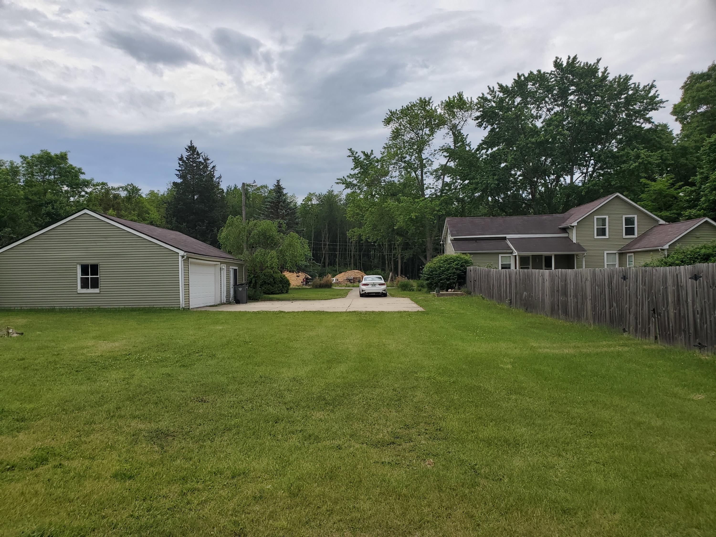 33212 Redfield Street Niles, MI 49120 - Photo 37 of 39 20210604_090445