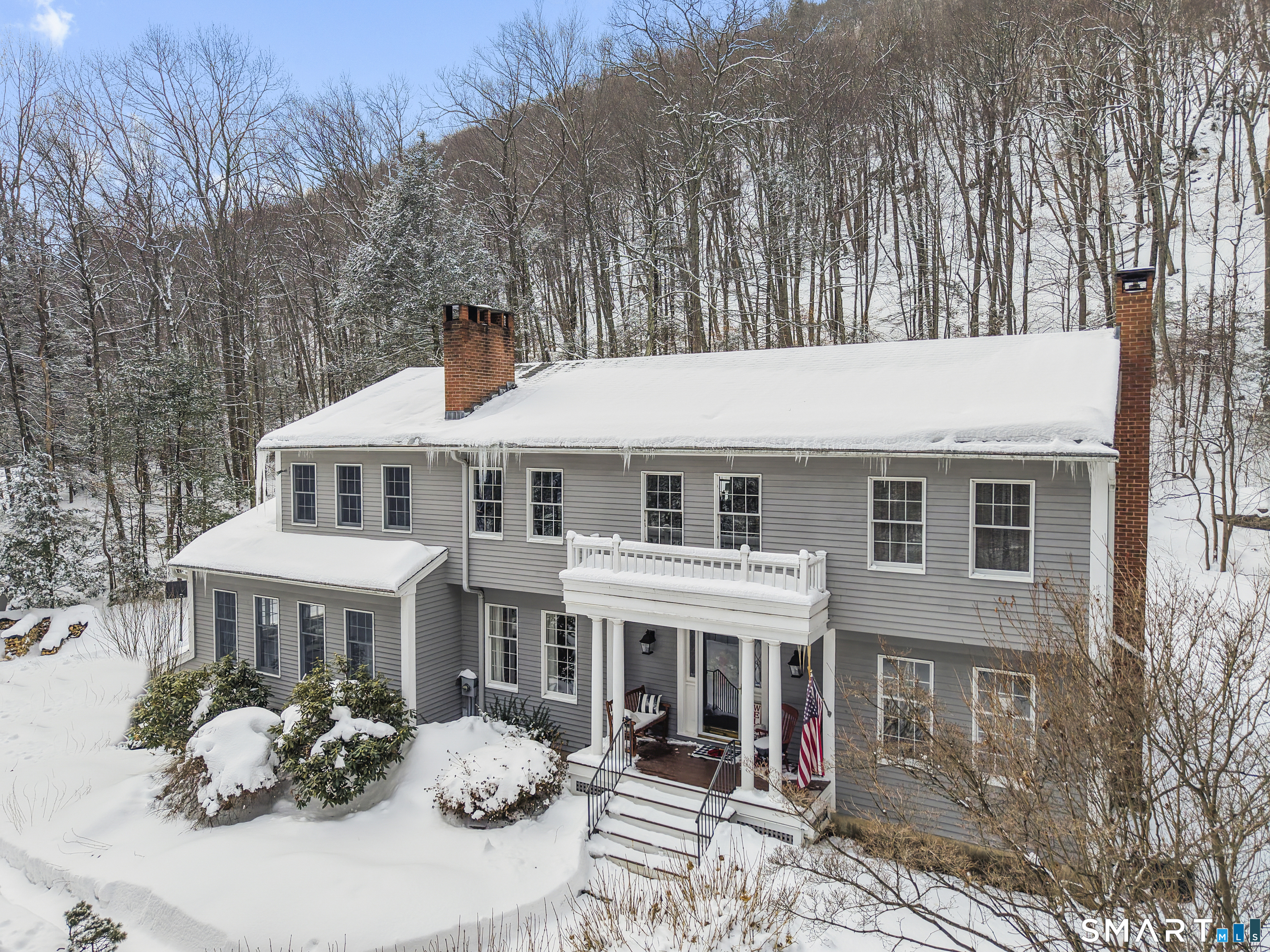 117 North Saddle Ridge Simsbury, CT 06092 - Photo 1 of 46