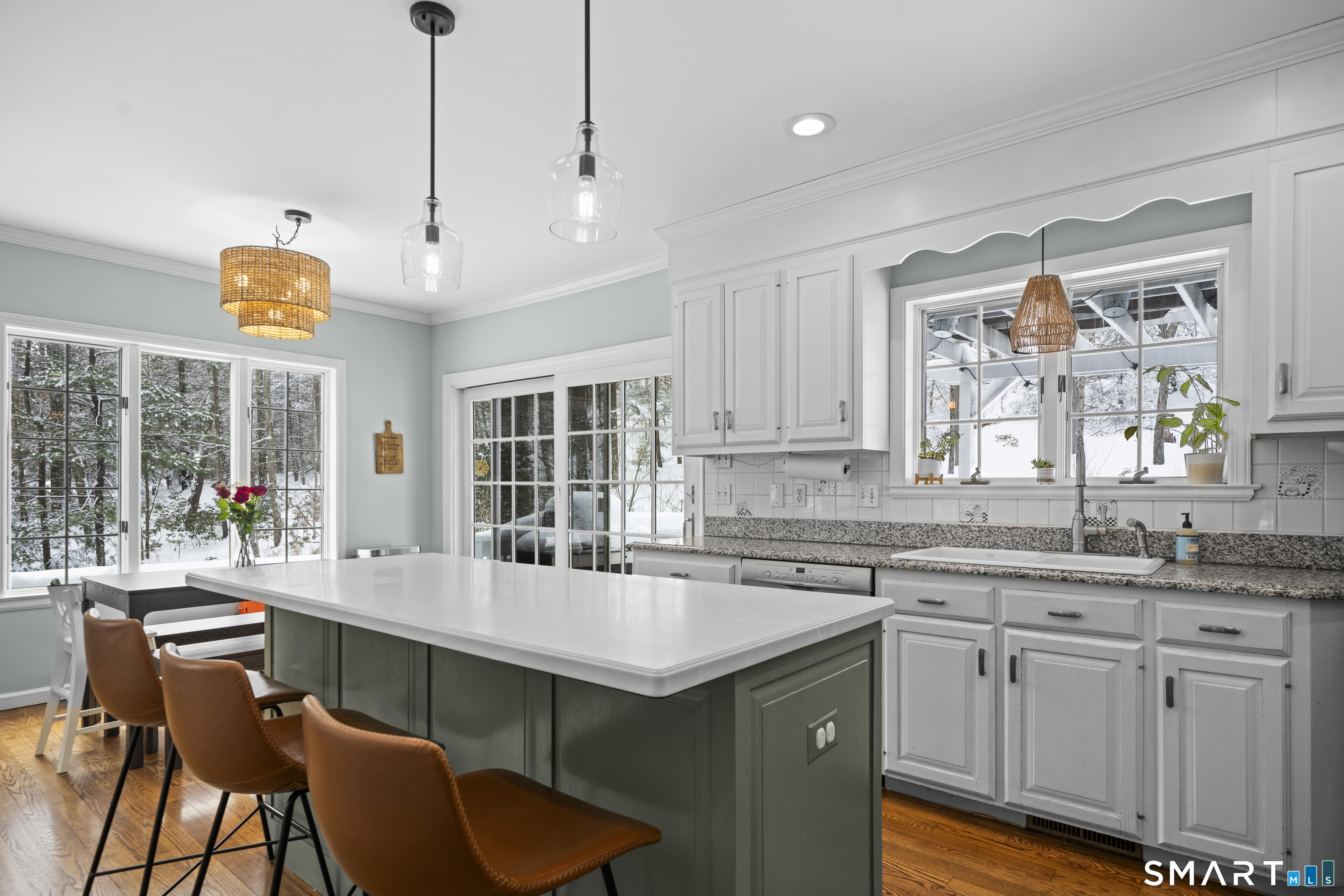 117 North Saddle Ridge Simsbury, CT 06092 - Photo 12 of 46