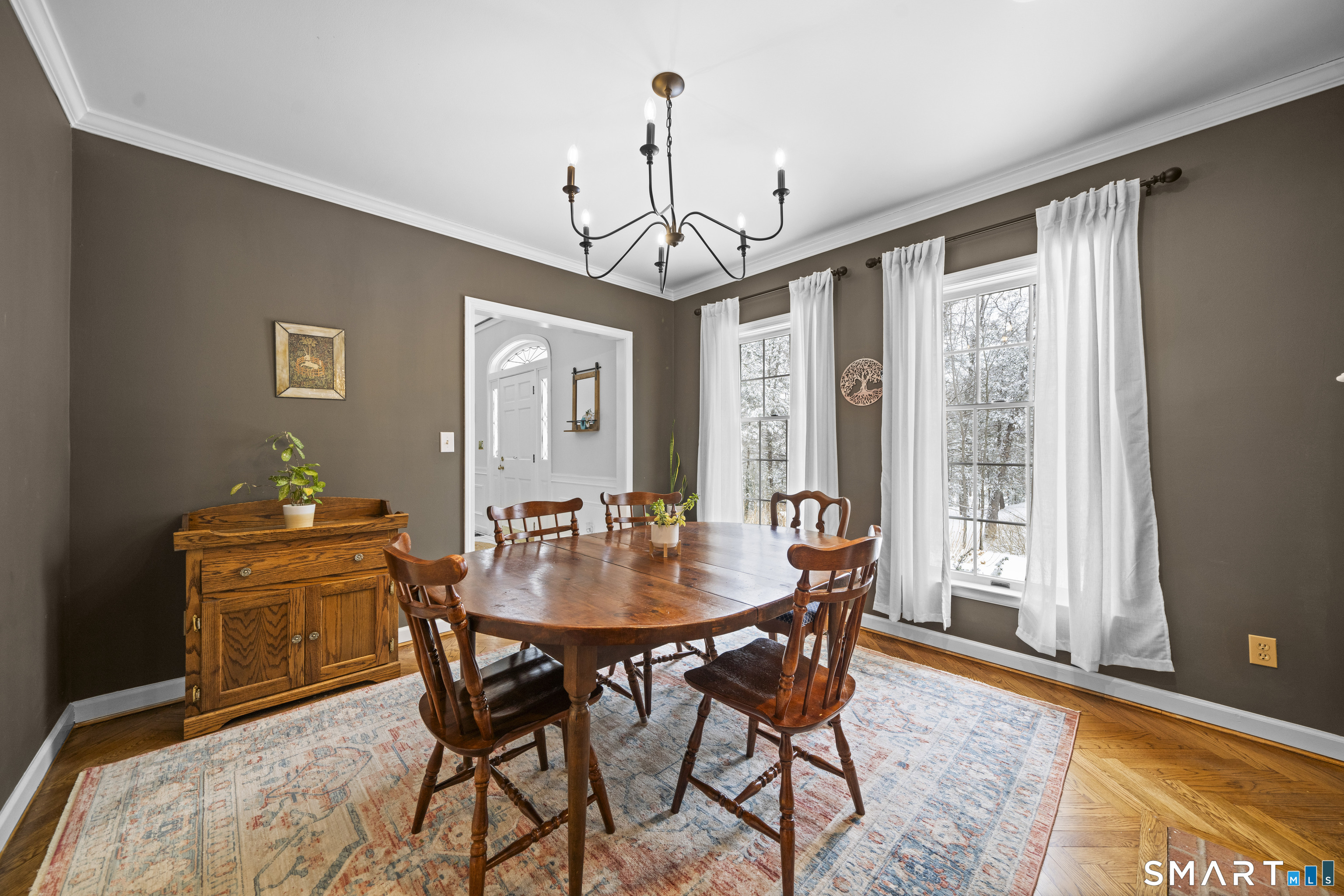 117 North Saddle Ridge Simsbury, CT 06092 - Photo 9 of 46