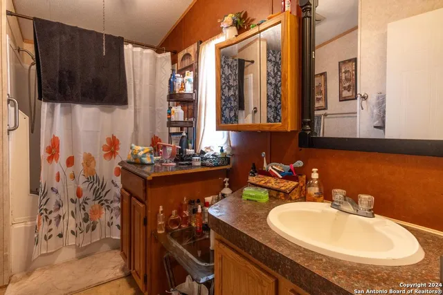 $1,750 | 22300 Highway 123, Seguin, TX 78155