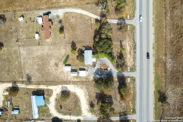 $1,750 | 22300 Highway 123, Seguin, TX 78155