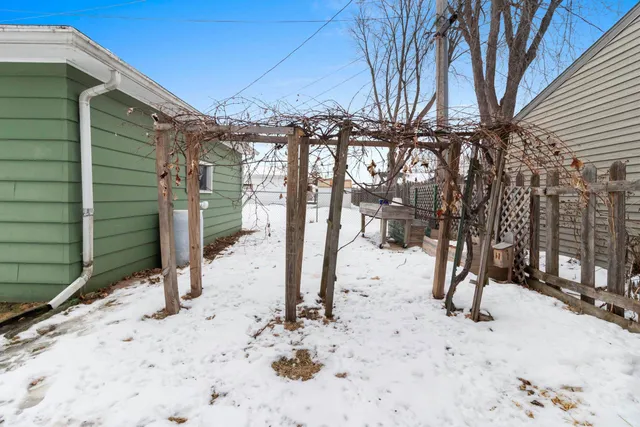 $239,900 | 1800 East Byrd Street, Appleton, WI 54911